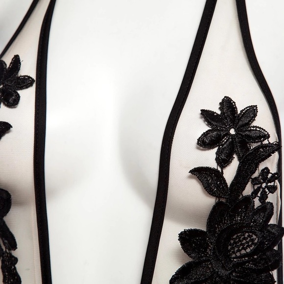 Sexy one piece floral peekaboo bathing suit - Picture 6 of 8